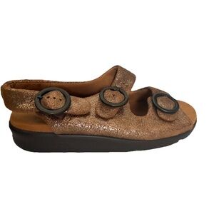 SAS Buckle Sandals Size 8,5 M